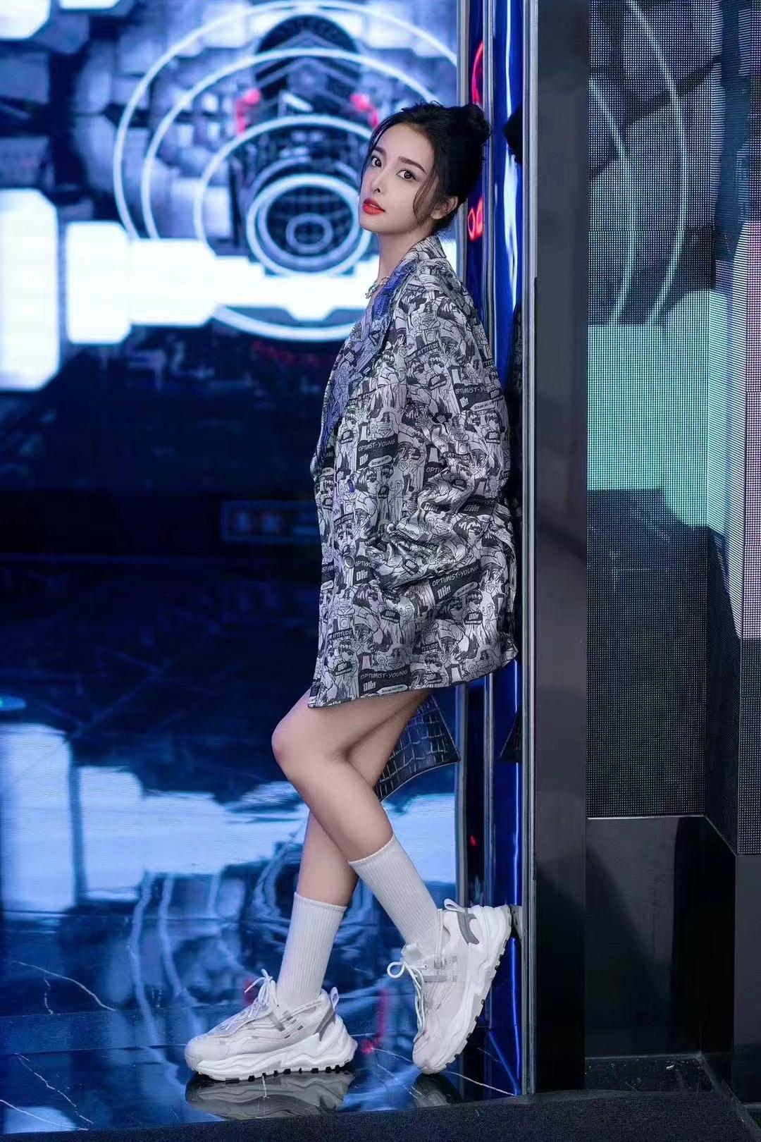 娜娜