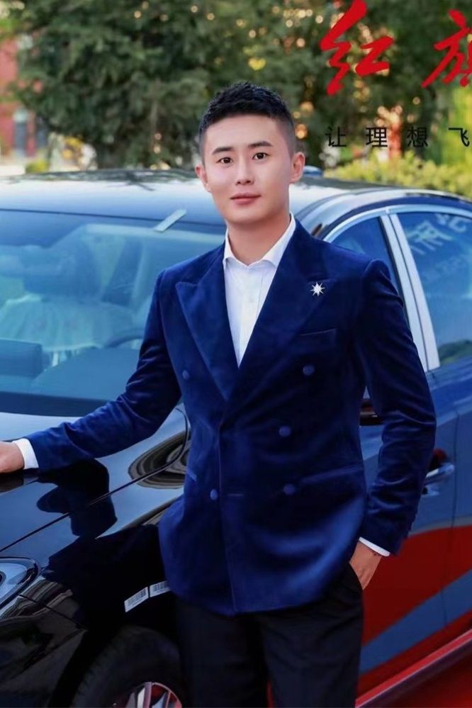 呼和浩特 高磊